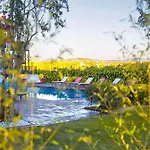 Bloom Hotell