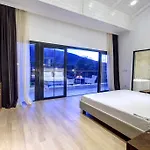 Bloom Hotell 4*