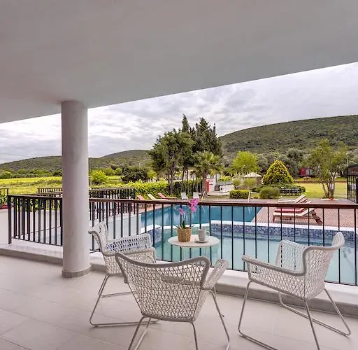 Bloom 4* Алачати